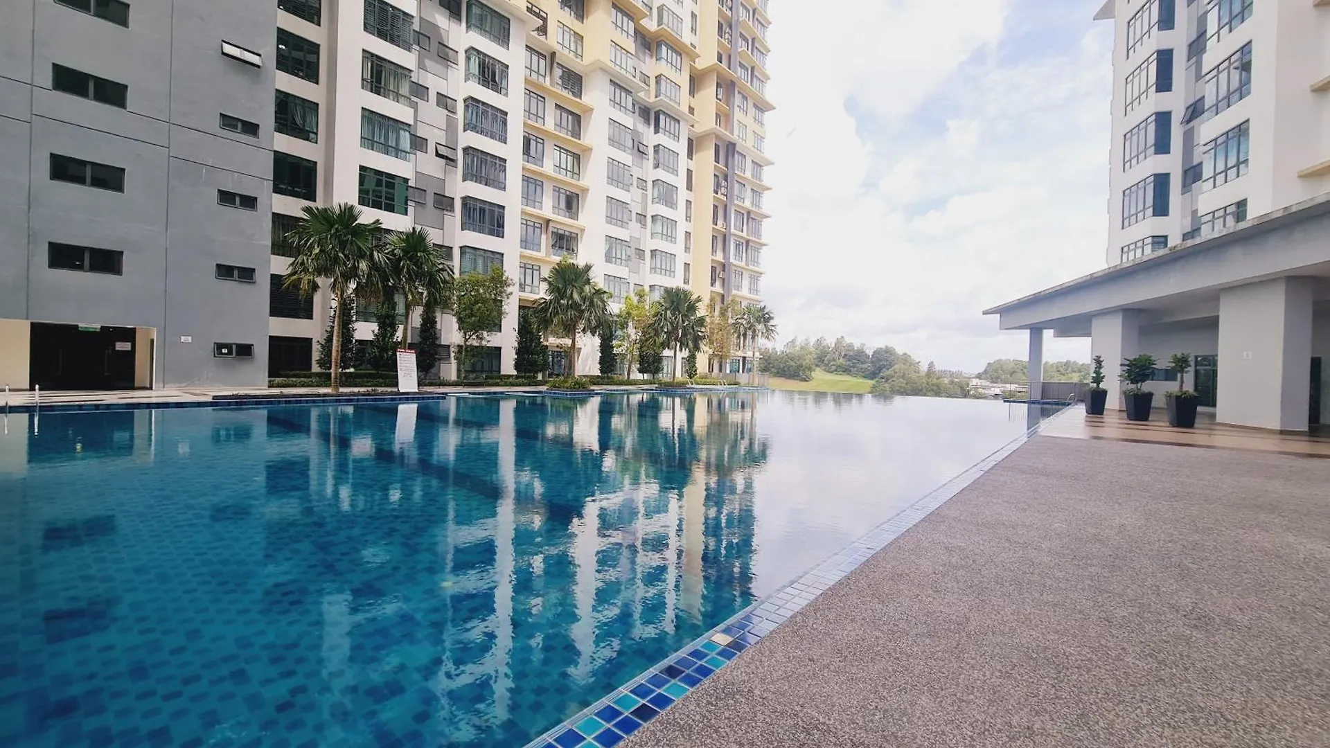 Apartment New! 4-7Pax 2Bedrooms Condo Near Mount Austin Jb Johor Bahru
